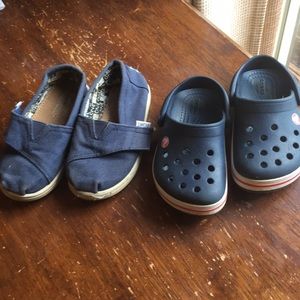🔥REDUCED🔥Toms and crocs-toddler size 7